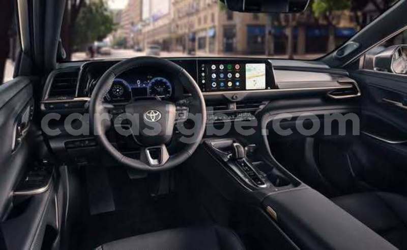Big with watermark toyota crown togo lome 11371