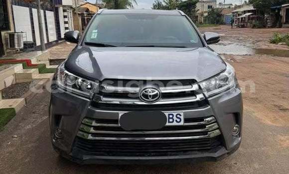 Acheter Occasion Voiture Toyota Highlander Autre à Lomé, Maritime Acheter Occasion Voiture Toyota Highlander Autre à Lomé, Maritime