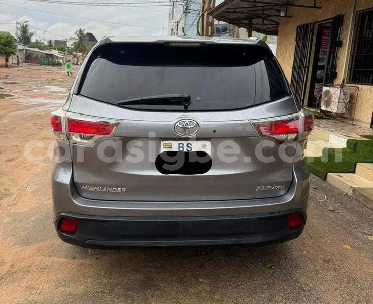 Big with watermark toyota highlander maritime lome 11372