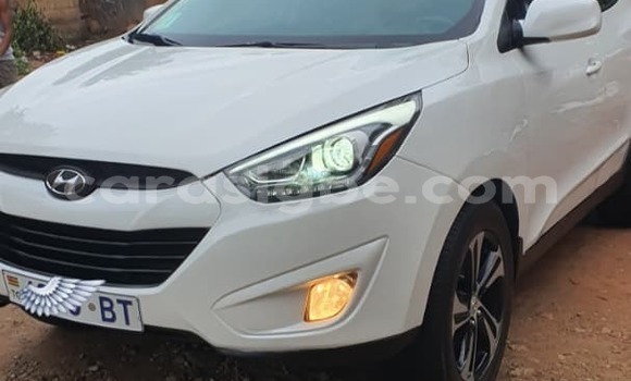 Acheter Occasion Voiture Hyundai Tucson Blanc à Lomé, Togo