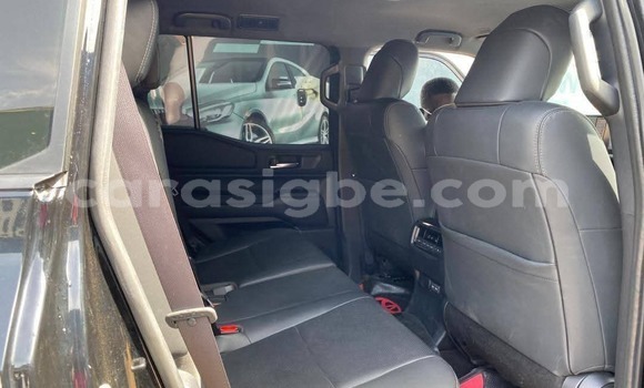 Acheter Occasion Voiture Toyota Land Cruiser Prado Beige à Lomé, Maritime Acheter Occasion Voiture Toyota Land Cruiser Prado Beige à Lomé, Maritime