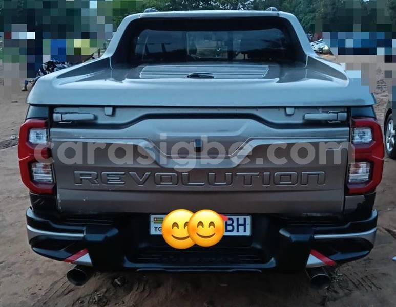 Big with watermark toyota hilux maritime lome 11392
