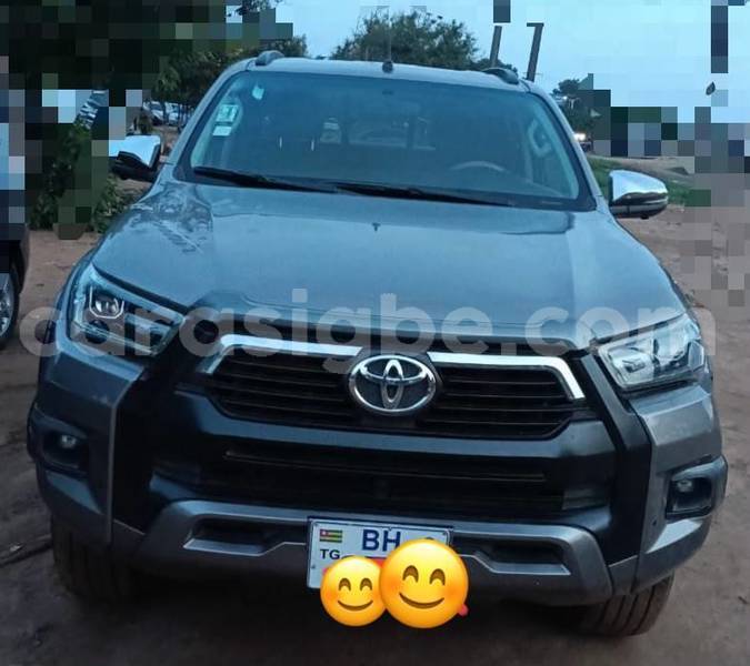 Big with watermark toyota hilux maritime lome 11392