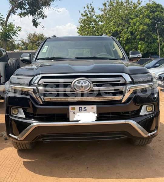 Big with watermark toyota land cruiser west africa lome 11395