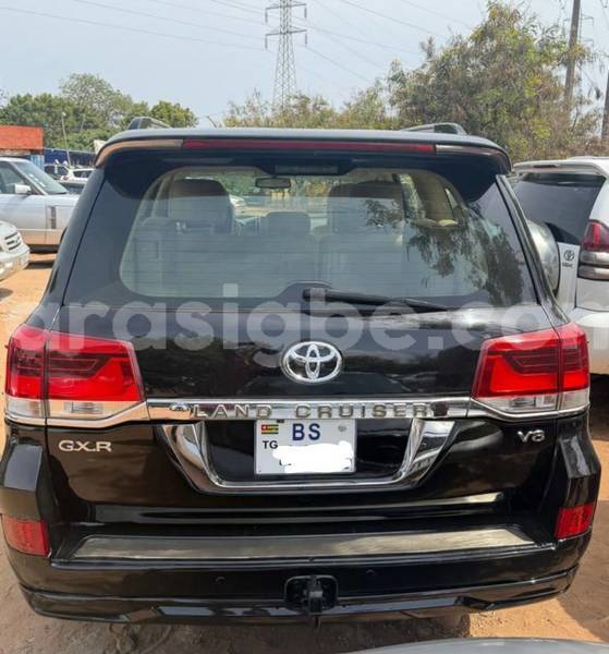Big with watermark toyota land cruiser west africa lome 11395