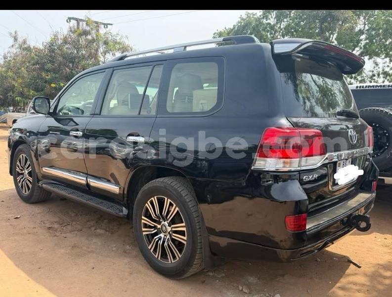 Big with watermark toyota land cruiser west africa lome 11395