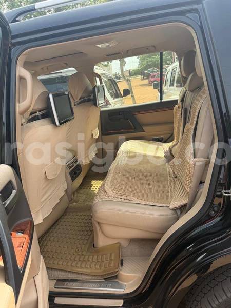 Big with watermark toyota land cruiser west africa lome 11395