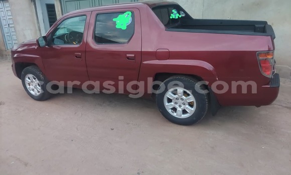 Acheter Occasion Voiture Honda Ridgeline Rouge à Lomé, Maritime Acheter Occasion Voiture Honda Ridgeline Rouge à Lomé, Maritime