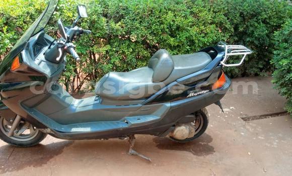 Acheter Occasion Moto Yamaha MAJESTY Autre à Lomé, Maritime Acheter Occasion Moto Yamaha MAJESTY Autre à Lomé, Maritime