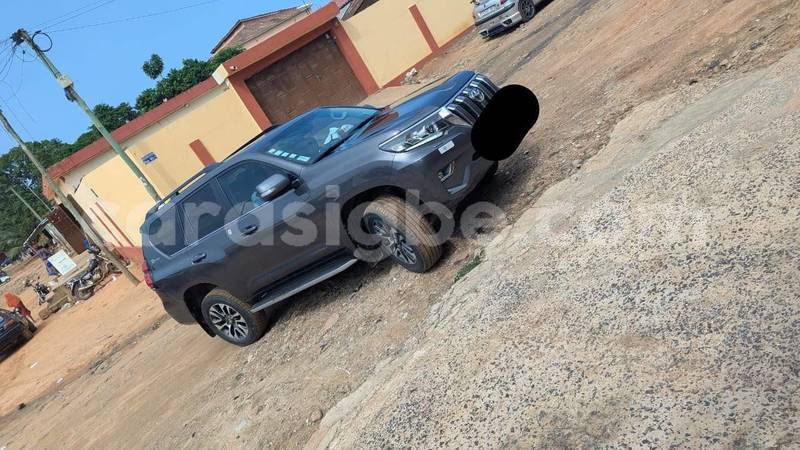 Big with watermark toyota land cruiser prado maritime lome 11402
