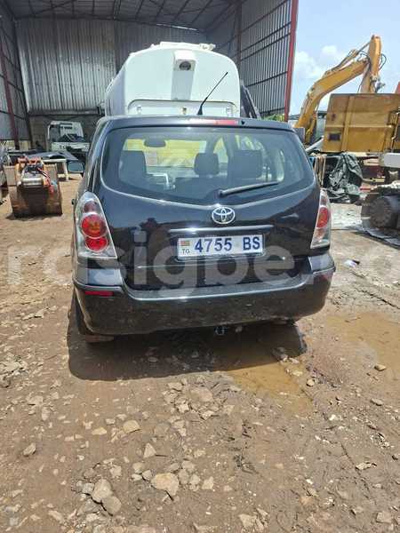 Big with watermark toyota corolla verso maritime lome 11405