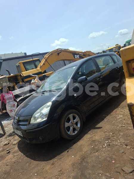Big with watermark toyota corolla verso maritime lome 11405