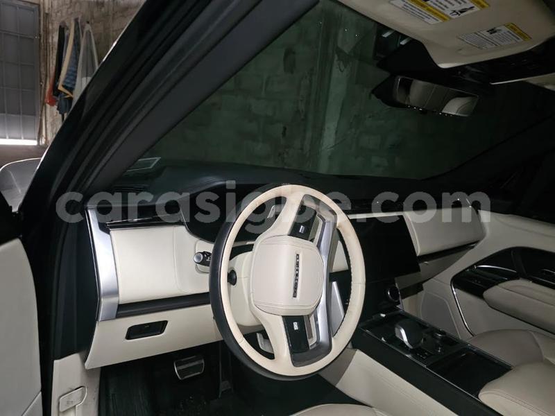Big with watermark range rover range rover maritime lome 11408