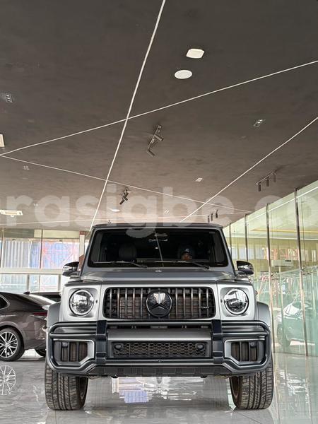 Big with watermark mercedes viano west africa lome 11411