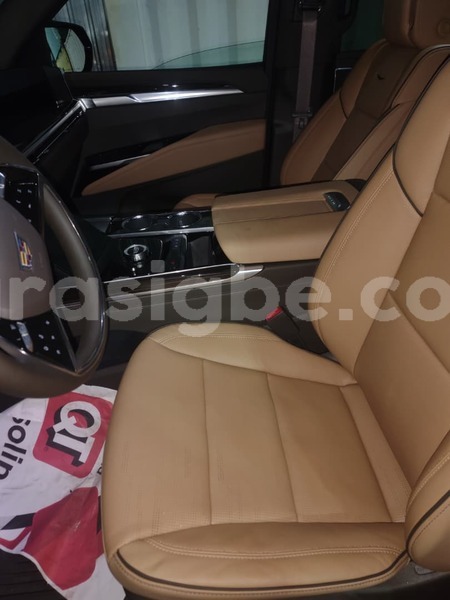 Big with watermark cadillac escalade maritime lome 11415