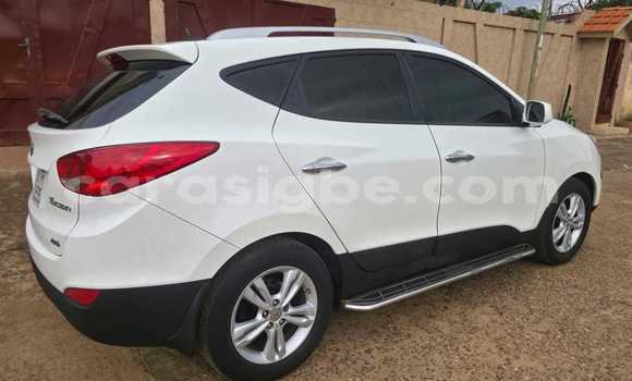 Acheter Occasion Voiture Hyundai Tucson Blanc à Lomé, Maritime Acheter Occasion Voiture Hyundai Tucson Blanc à Lomé, Maritime