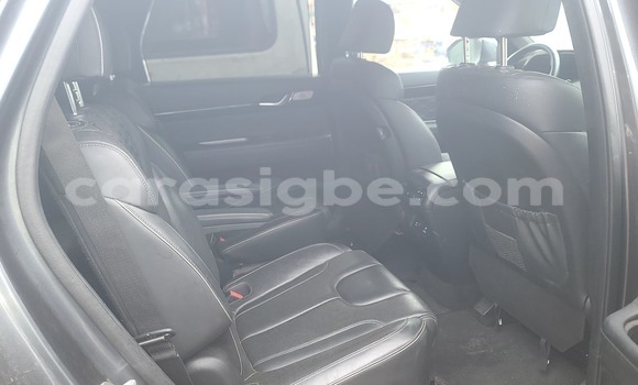 Buy Used Hyundai Grandeur Silver Car in Lome in Maritime Buy Used Hyundai Grandeur Silver Car in Lome in Maritime