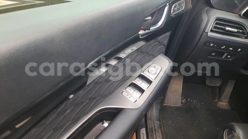 Big with watermark hyundai grandeur maritime lome 11421