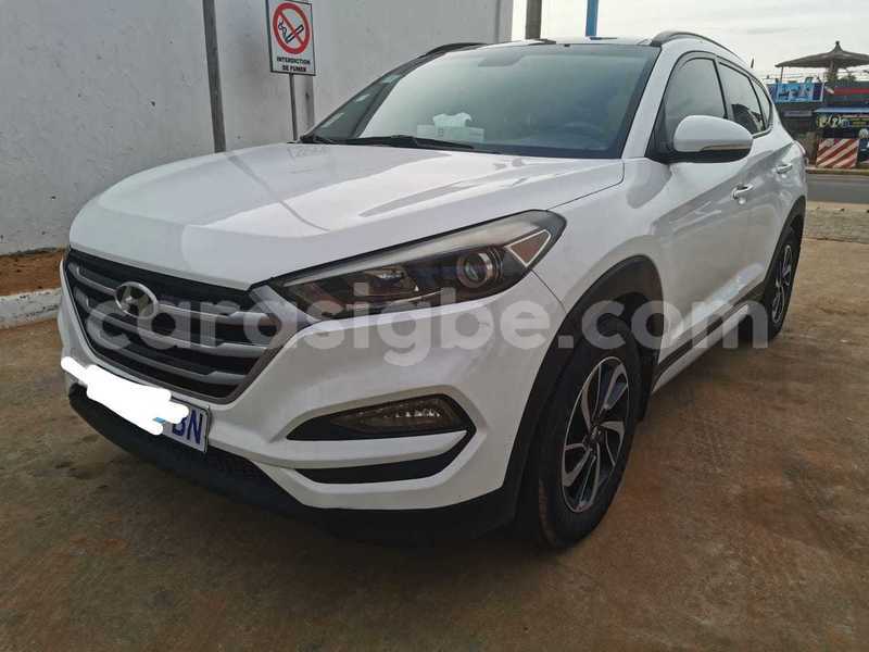 Big with watermark hyundai tucson west africa lome 11429