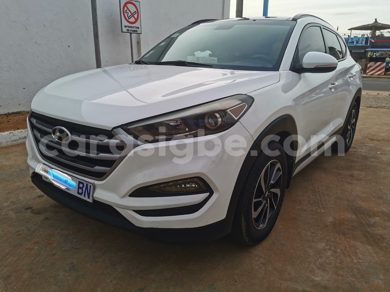 Big with watermark hyundai tucson west africa lome 11429