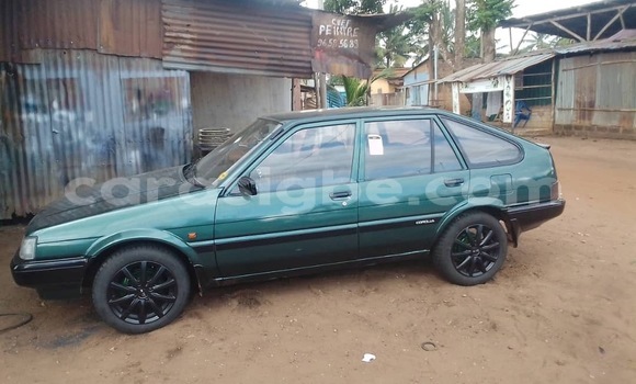 Buy Used Toyota Corolla Green Car in Tsévié in Togo Buy Used Toyota Corolla Green Car in Tsévié in Togo