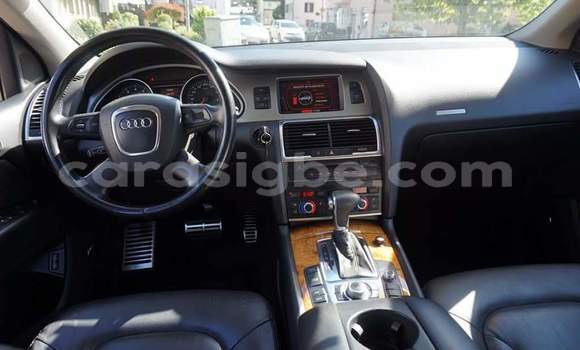 Buy Used Audi Q7 Black Car in Lome in Maritime Buy Used Audi Q7 Black Car in Lome in Maritime
