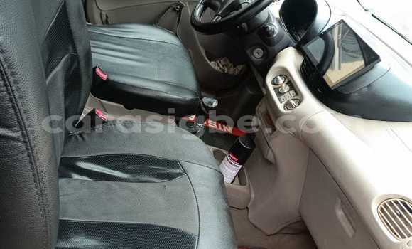 Buy Used Nissan Almera Tino Blue Car in Lome in Maritime Buy Used Nissan Almera Tino Blue Car in Lome in Maritime