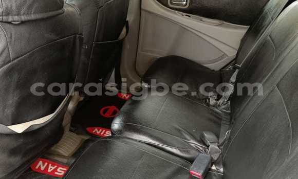 Buy Used Nissan Almera Tino Blue Car in Lome in Maritime Buy Used Nissan Almera Tino Blue Car in Lome in Maritime