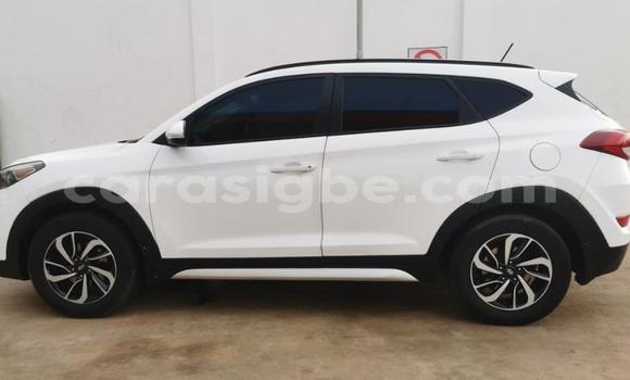 Acheter Occasion Voiture Hyundai Tucson Blanc à Lomé, Maritime Acheter Occasion Voiture Hyundai Tucson Blanc à Lomé, Maritime