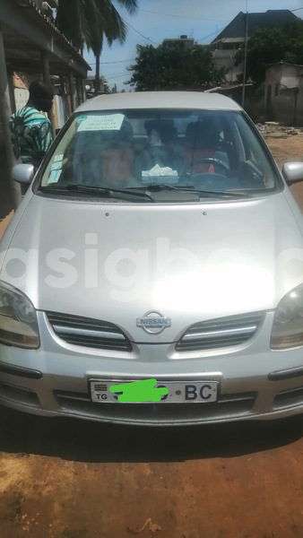 Big with watermark nissan almera tino maritime lome 11440