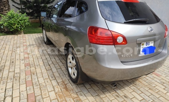 Acheter Occasion Voiture Nissan Rogue Gris à Tokoin, Togo