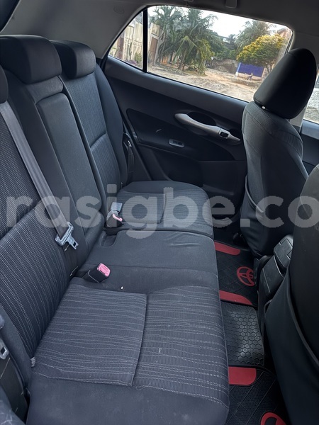 Big with watermark toyota auris maritime lome 11458