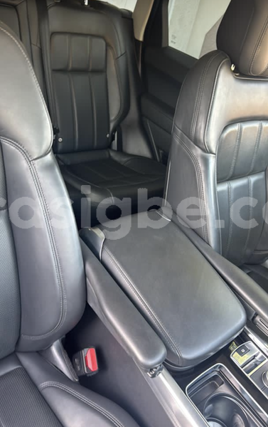 Big with watermark range rover range rover maritime lome 11460