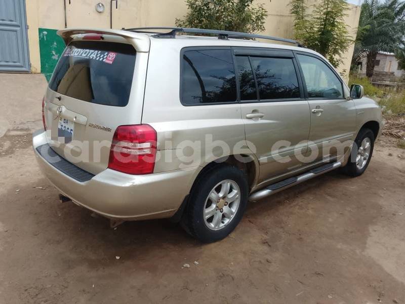 Big with watermark toyota highlander west africa lome 11461