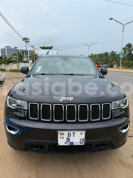 Big with watermark jeep cherokee maritime lome 11467