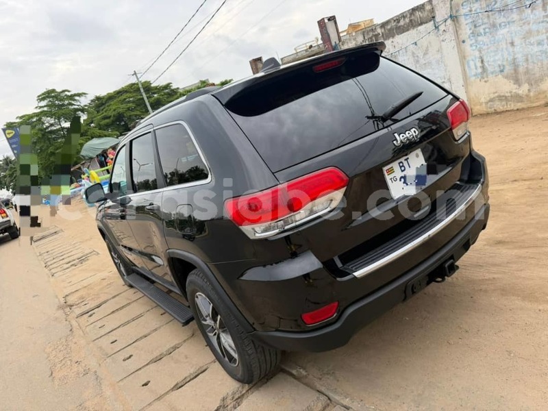 Big with watermark jeep cherokee maritime lome 11467