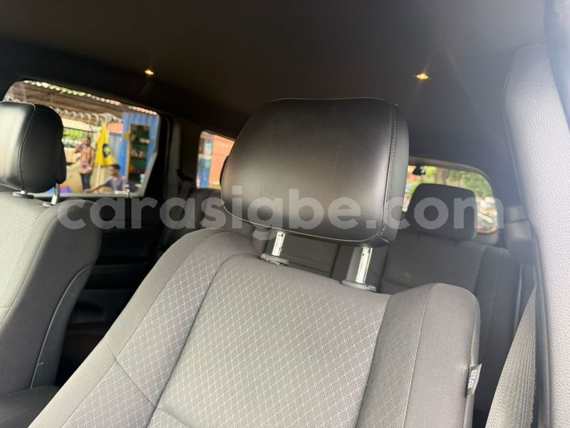 Big with watermark jeep cherokee maritime lome 11467