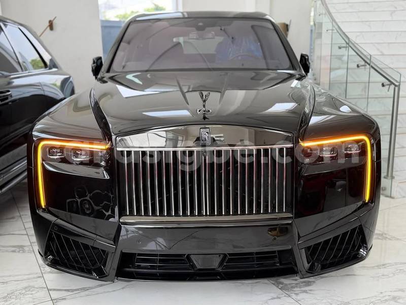 Big with watermark rolls royce cullinan togo lome 11468