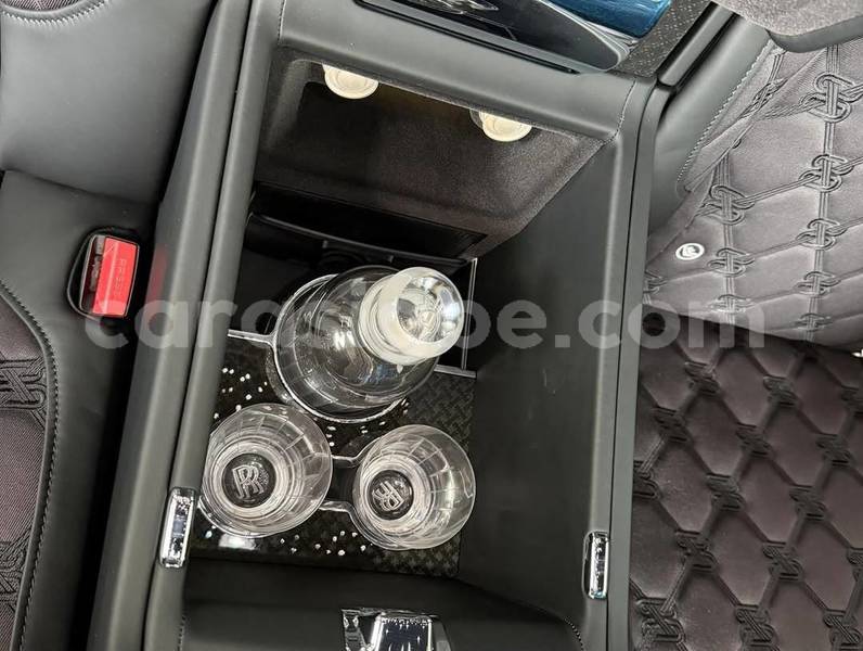 Big with watermark rolls royce cullinan togo lome 11468