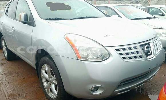 Buy Used Nissan Rogue Silver Car in Lome in Togo Buy Used Nissan Rogue Silver Car in Lome in Togo