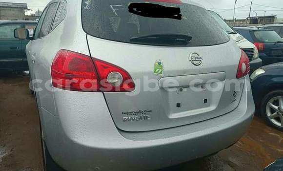 Buy Used Nissan Rogue Silver Car in Lome in Togo Buy Used Nissan Rogue Silver Car in Lome in Togo