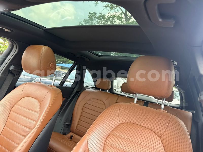 Big with watermark mercedes benz glc togo lome 11470