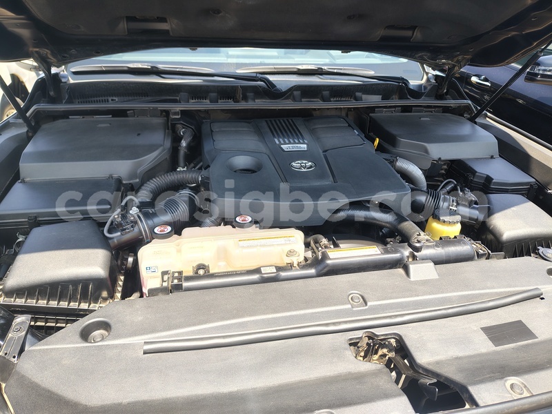Big with watermark toyota land cruiser togo lome 11472
