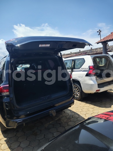 Big with watermark toyota land cruiser togo lome 11472