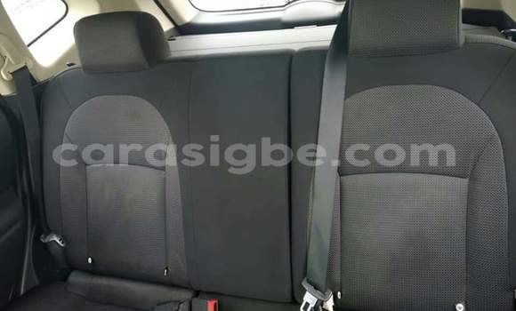 Buy Used Nissan Rogue Silver Car in Lome in Togo Buy Used Nissan Rogue Silver Car in Lome in Togo