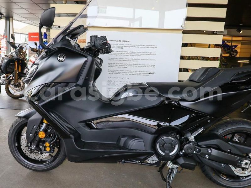 Big with watermark yamaha tmax maritime agbelouve 11476