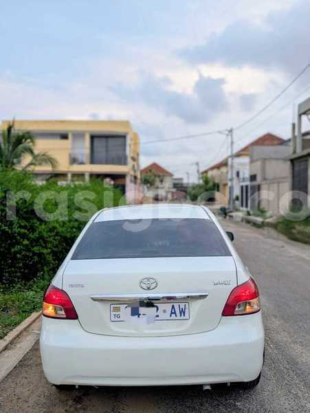 Big with watermark toyota yaris maritime lome 11484