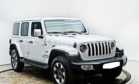 Acheter Occasion Voiture Jeep Wrangler Blanc à Lomé, Maritime