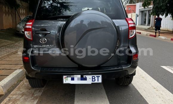 Acheter Occasion Voiture Toyota RAV4 Noir à Lomé, Maritime Acheter Occasion Voiture Toyota RAV4 Noir à Lomé, Maritime