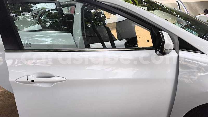 Big with watermark hyundai elantra maritime lome 11491